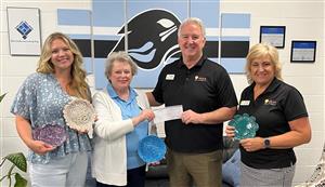 RSMS 8th-Grade art students created and sold ceramic bowls and plates in order to make a donation to Midwest Food Bank.